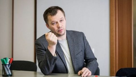Милованов предложил бороться с кризисом деньгами Коломойского