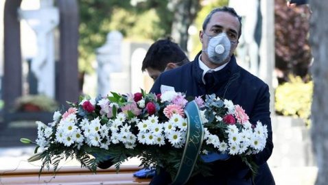 Количество умерших от коронавируса в Италии превысило показатели Китая