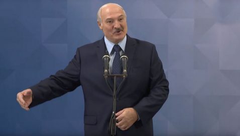 Лукашенко: Не будет гречки — будем пшённую кашу есть, у нас картошка есть