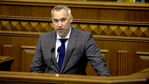 «Слуги народа» установили антирекорд при голосовании за отставку Рябошапки