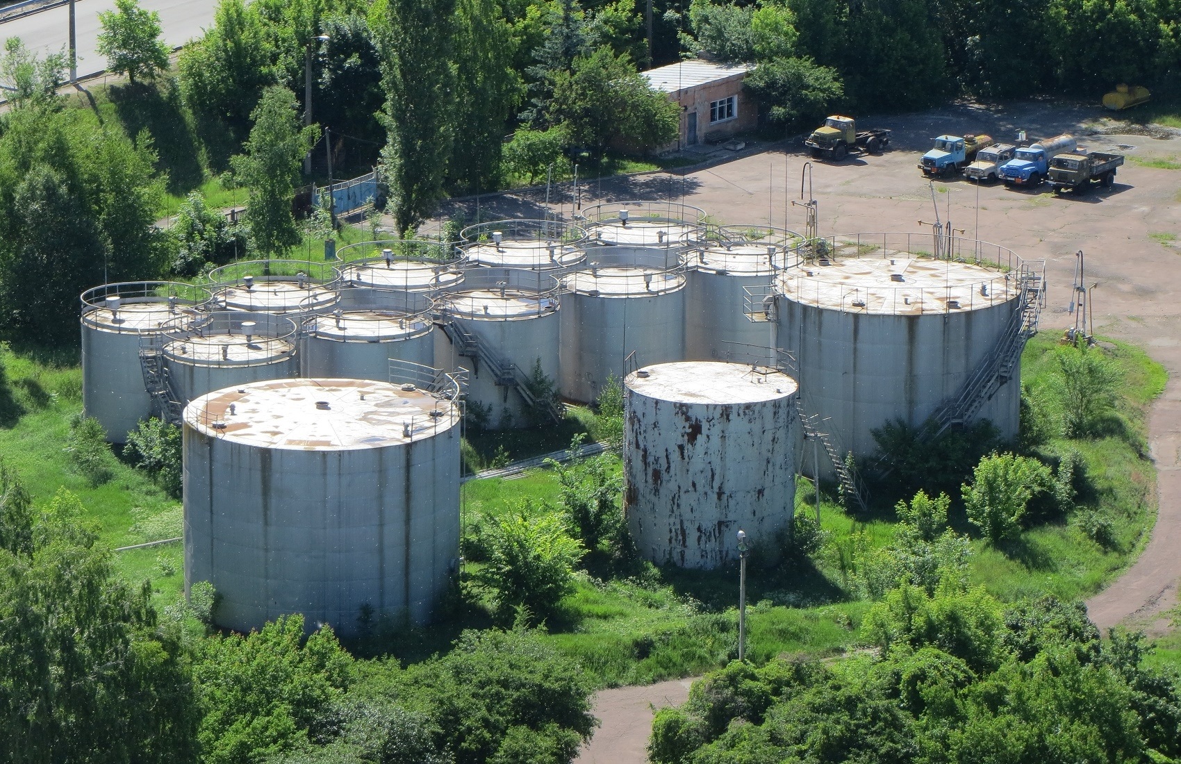Украина готова предоставить миру свои хранилища для нефти