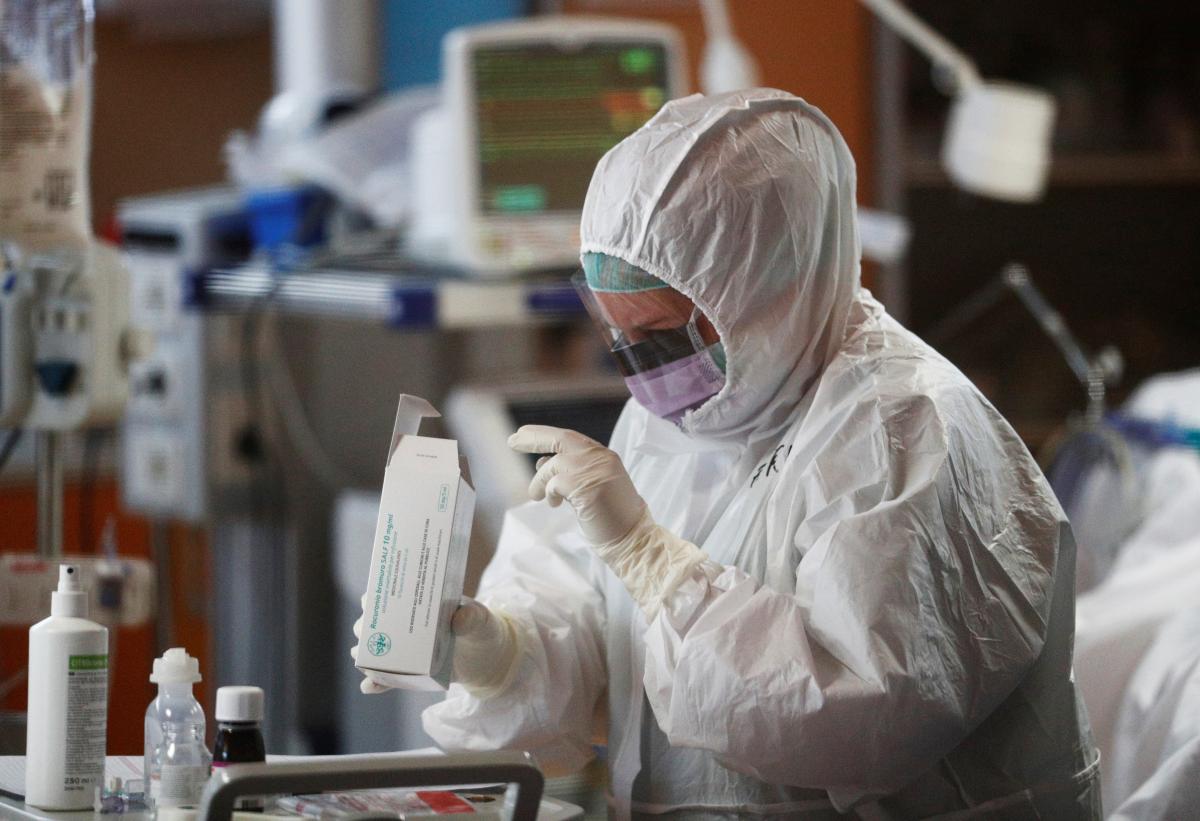 В Украине зафиксировали 1319 случаев коронавируса