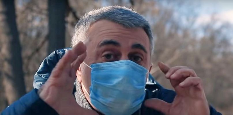 Комаровский рассказал, какие маски защитят от вируса