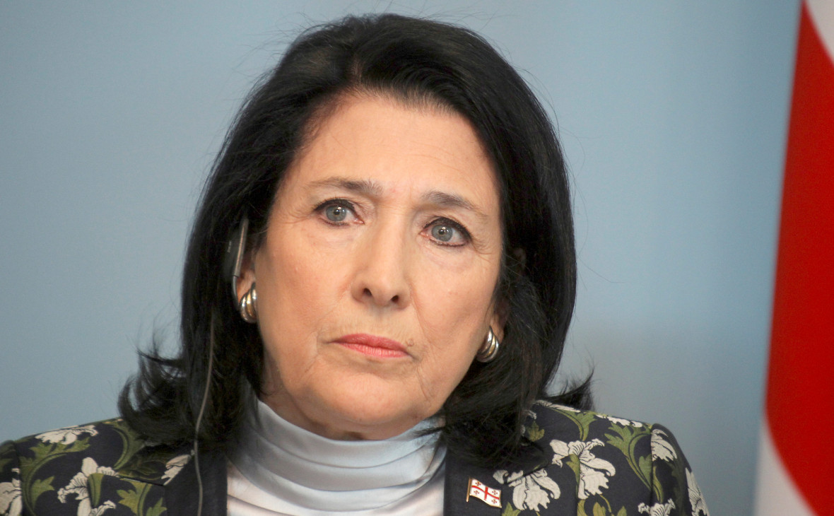 Президент Грузии назвала нормальной реакцию Тбилиси на назначение Саакашвили