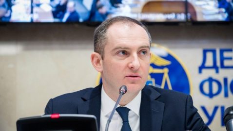 СБУ провела обыски у экс-главы налоговой Верланова