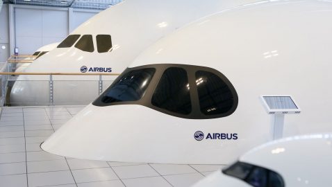 Airbus сократит поставки на 40% и уволит тысячи сотрудников