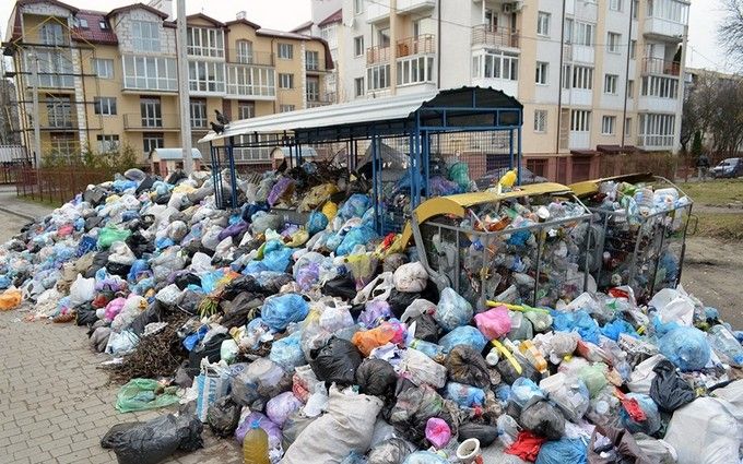 В «Слуге народа» назвали сроки завершения «мусорной реформы» в Украине