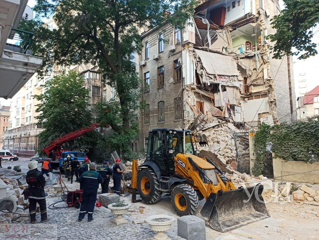 В Одессе обрушился жилой дом, есть пострадавшие - 4 - изображение