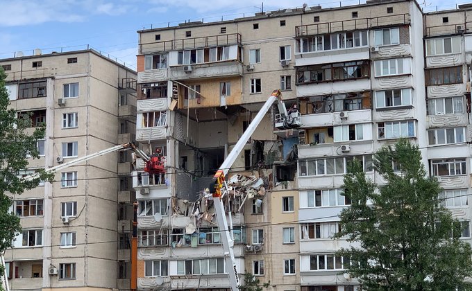 Взрыв дома в Киеве: коммунальщики вместо счётчиков поставили заглушки