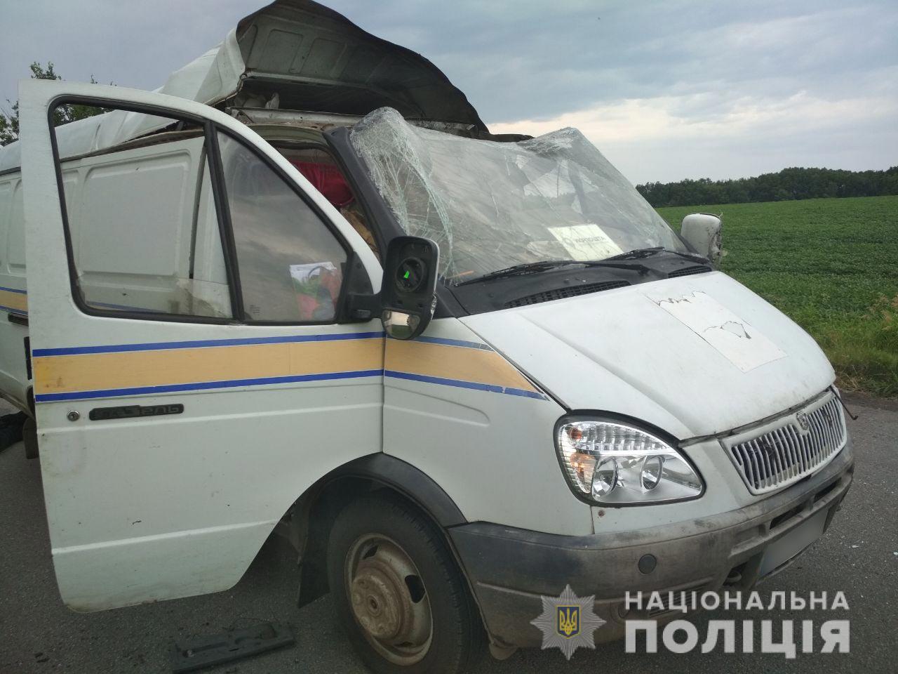 На Полтавщине подорвали и ограбили автомобиль Укрпочты