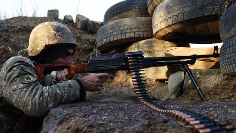 На границе Азербайджана и Армении вспыхнули боевые действия