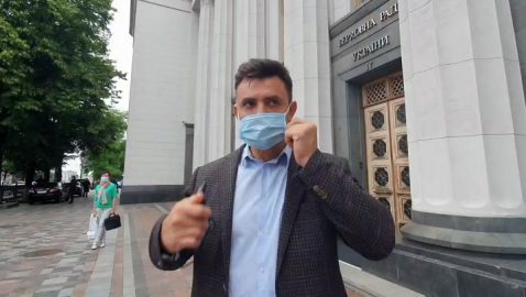 Тищенко: Тимошенко впахивает, как журналист-шахтер