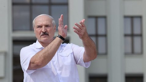 Лукашенко на митинге: будете стоять на коленях, как в Украине