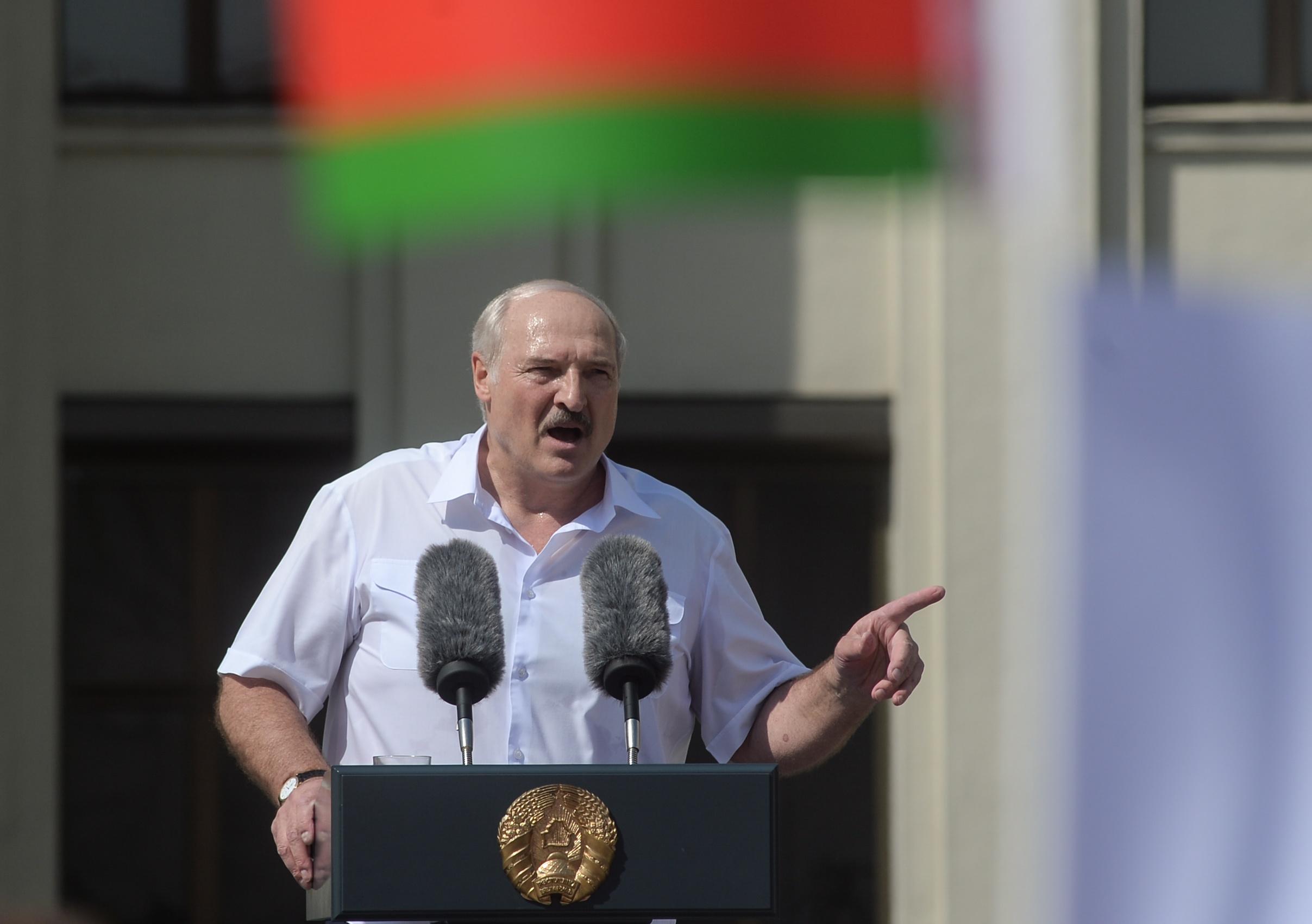Штаб Тихановской: Лукашенко вскоре потеряет легитимность