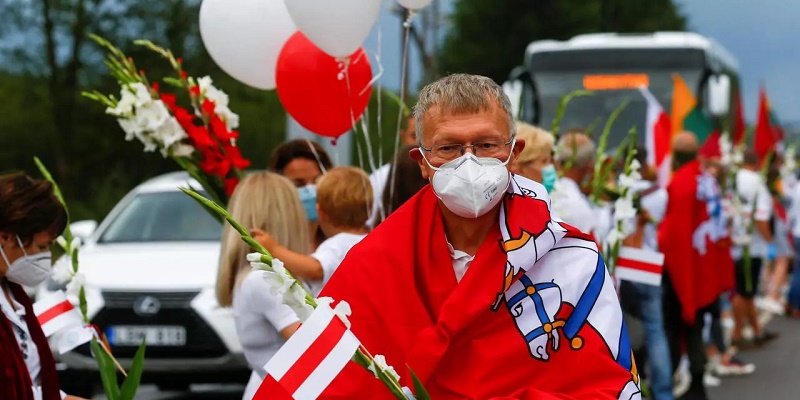 В шариках из Литвы могла быть взрывчатка или яд — Минобороны Беларуси