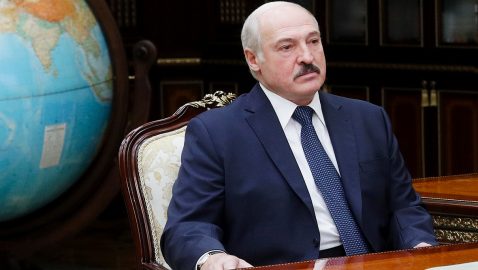 Лукашенко поручил пригласить в Минск генпрокуроров РФ и Украины