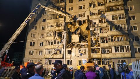 Взрыв дома в Ярославле: под завалами нашли тела женщины и ребенка