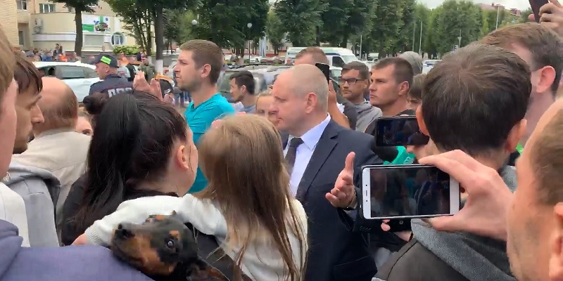 Сотрудники БелАЗа вышли на акцию протеста