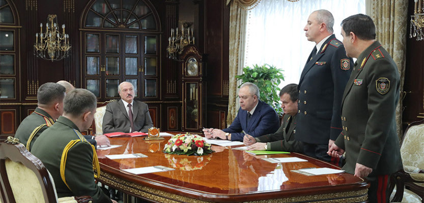 Лукашенко поручил КГБ находить организаторов протестов и вскрывать их спонсоров