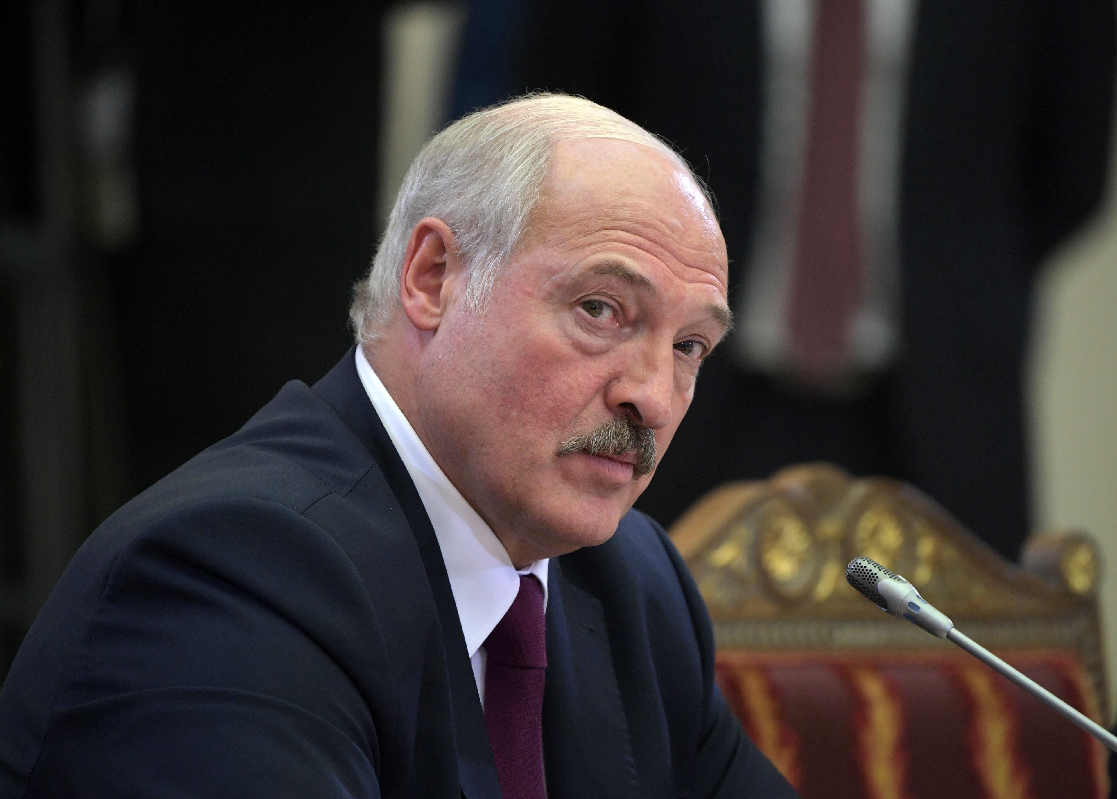 Сколько лукашенко у власти президентом белоруссии. Лукашенко 2012.