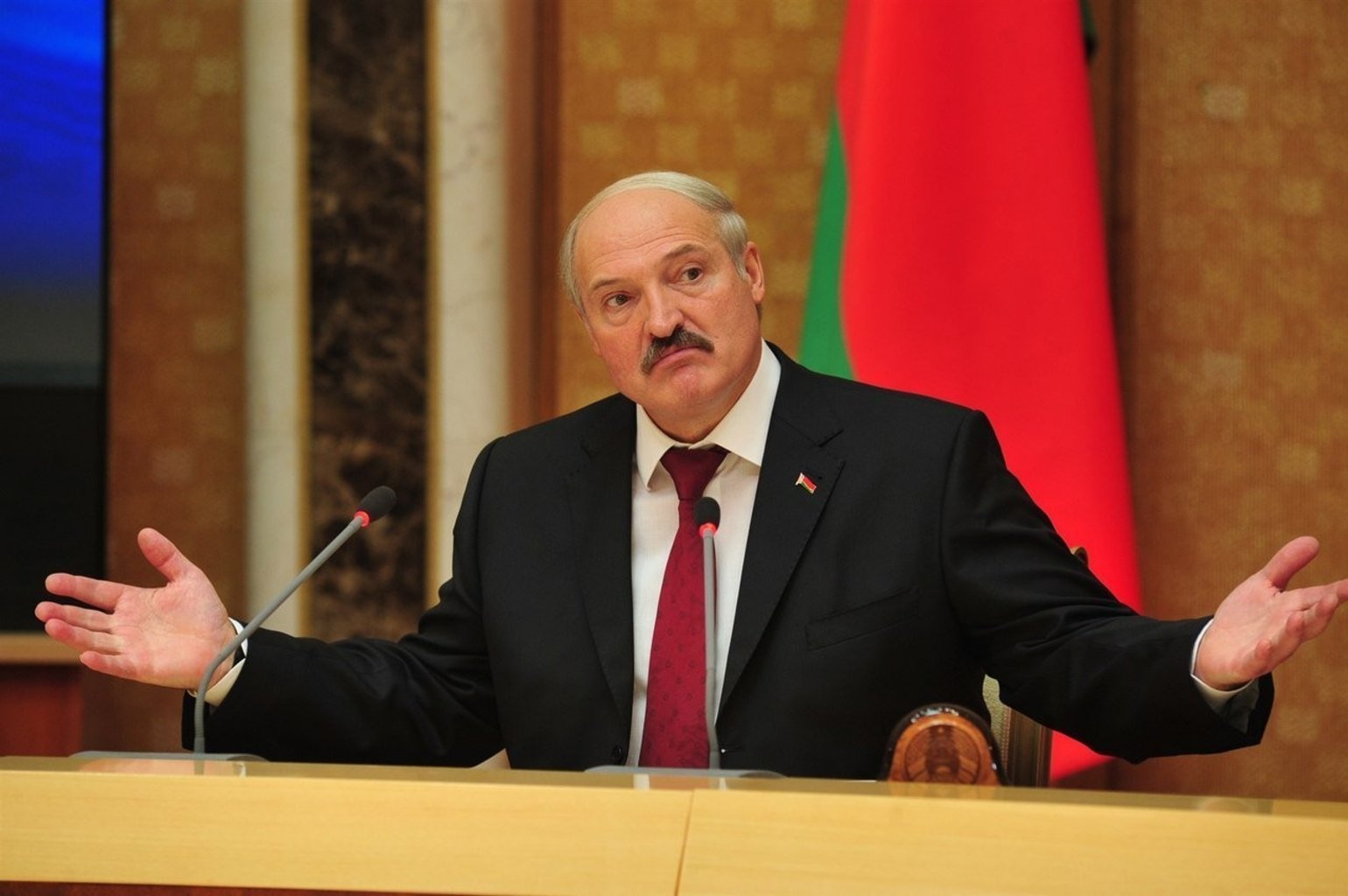 Лукашенко о протестующих у заводов: как гестапо