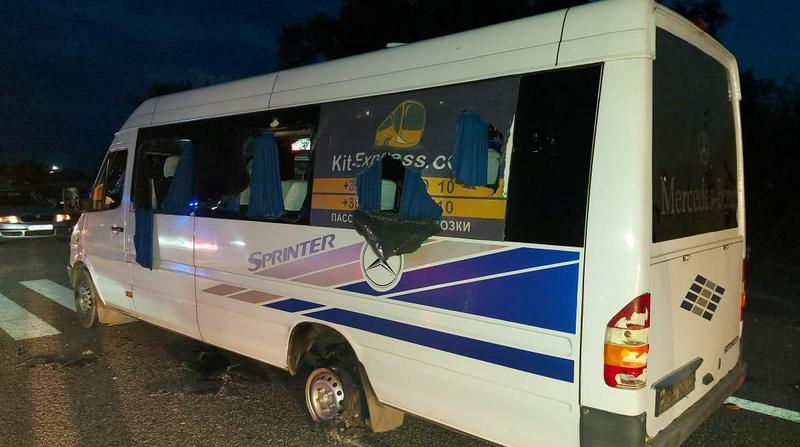 Напавшим на автобус ОПЗЖ под Харьковом грозит пожизненное заключение