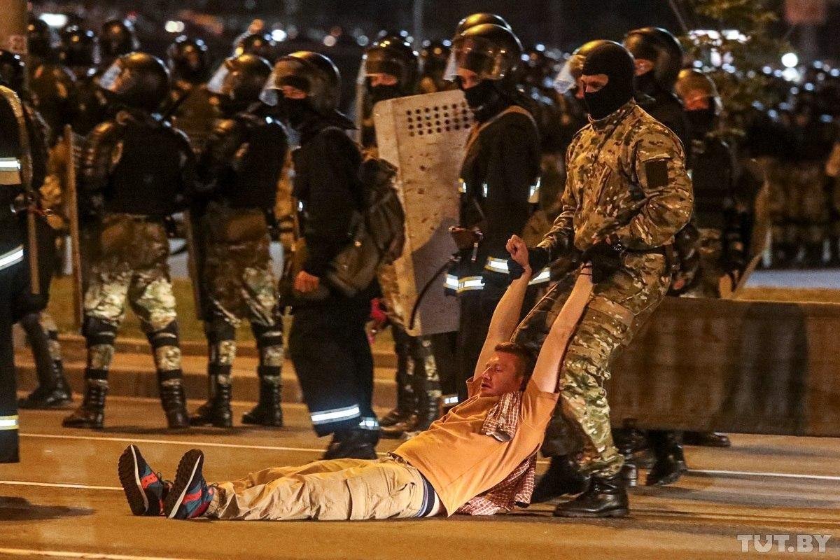В Беларуси на протестах задержали более 160 человек: есть списки