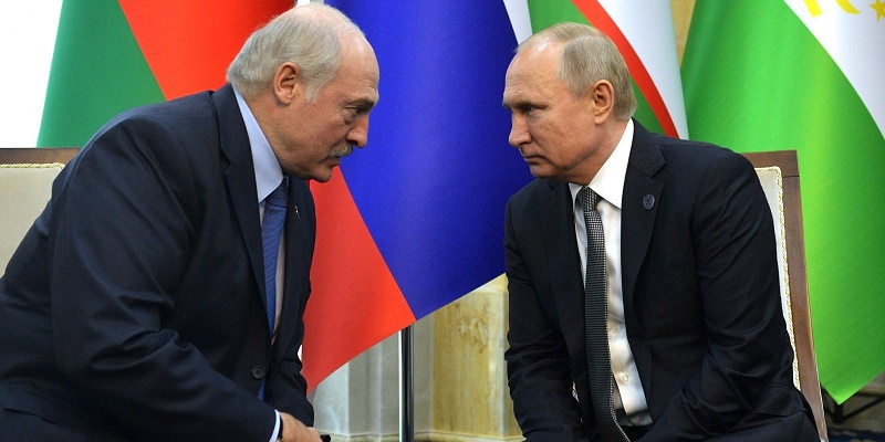 Путин и Лукашенко обсудили протесты в Беларуси
