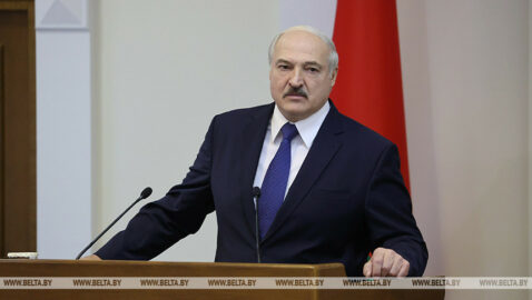 Лукашенко: власть не для того даётся, чтобы её взял, бросил и отдал