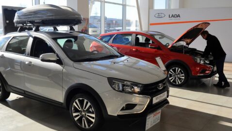 В сети сравнили цены на модели Lada российской и украинской сборки