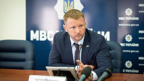 В МВД рассказали о версиях смерти сотрудницы посольства США в Киеве