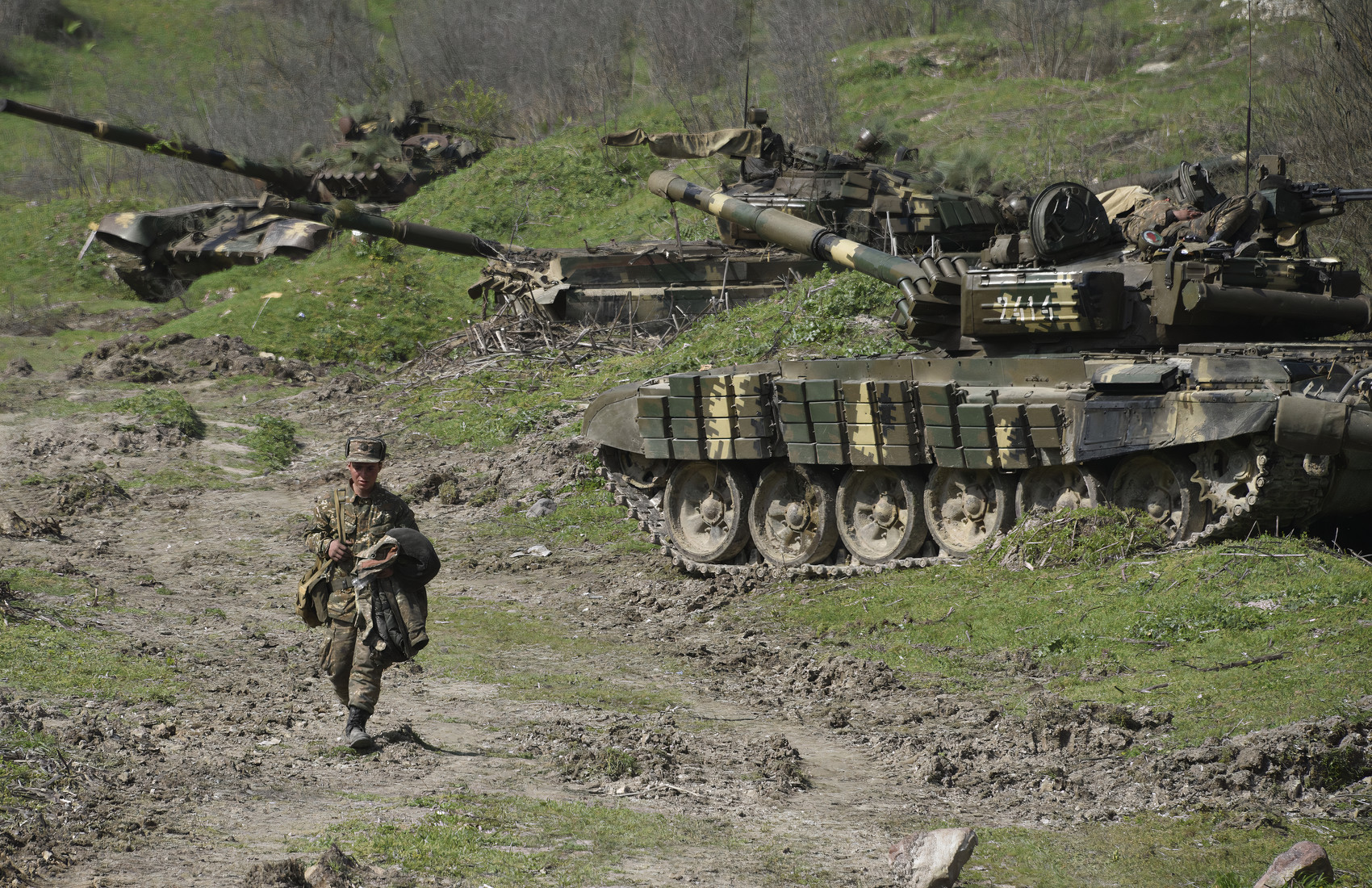 Армения обнародовала видео танковых сражений с Азербайджаном