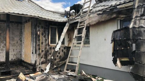 Шабунин попросил денег на ремонт сгоревшего дома родителей