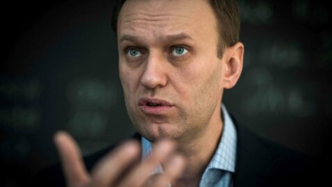 Еще две лаборатории подтвердили отравление Навального «Новичком»