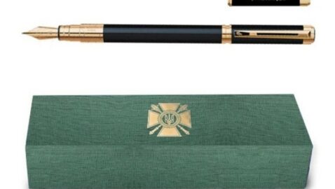 Генштаб ВСУ покупает ручки Parker с позолотой почти по 9 тыс. грн