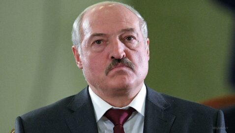 Лукашенко назвал Макрона незрелым и пригрозил проблемами из-за «дамы»