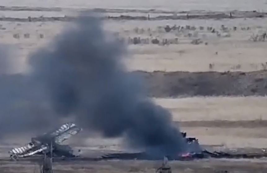 Армения заявила об уничтожении двух азербайджанских вертолетов