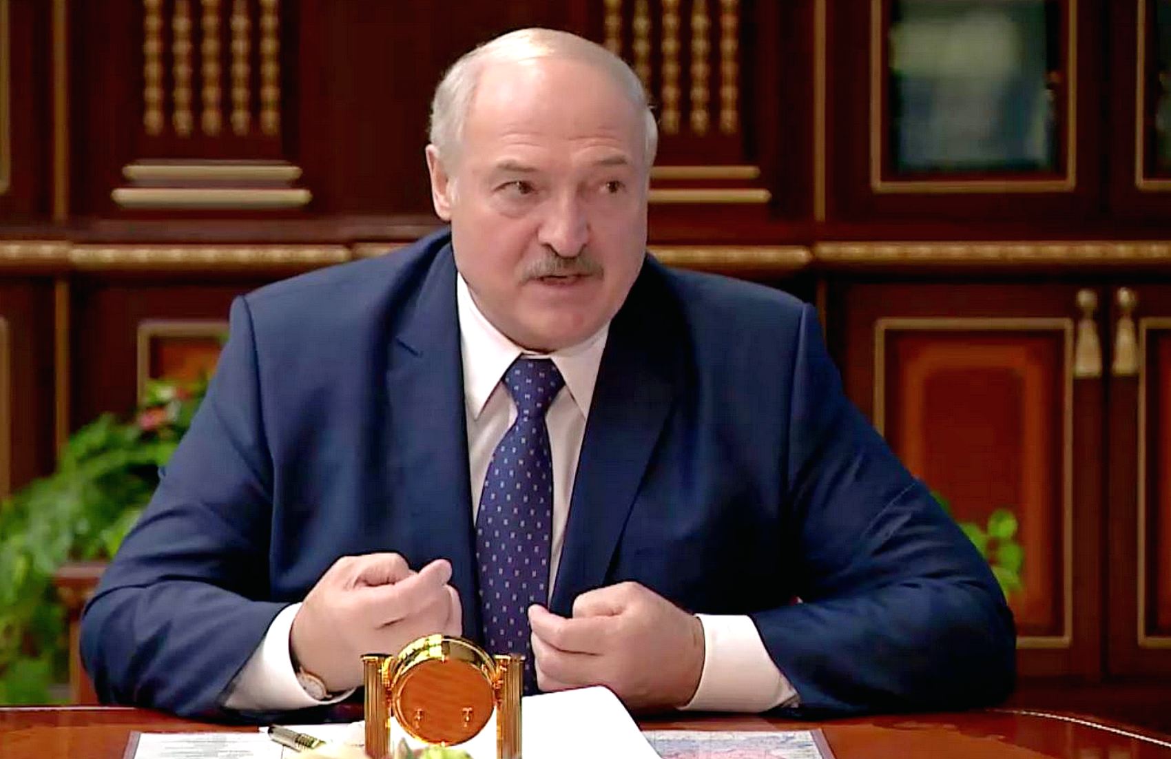 Лукашенко о протестах в Польше: «Они хотели у нас революцию устроить, а получили сами»