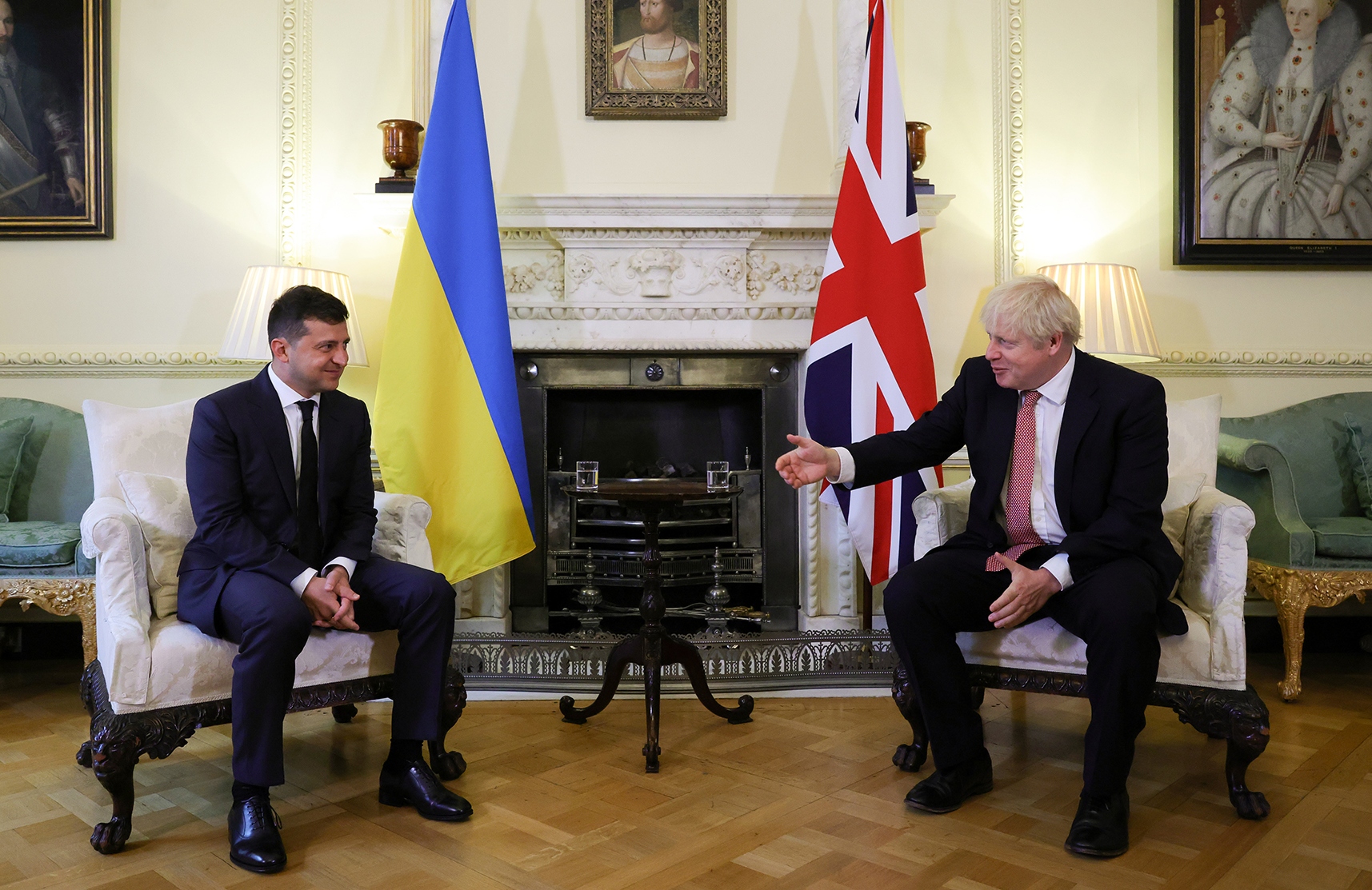 Джонсон — Зеленскому: «Наша приверженность Украине крепка, как скала»