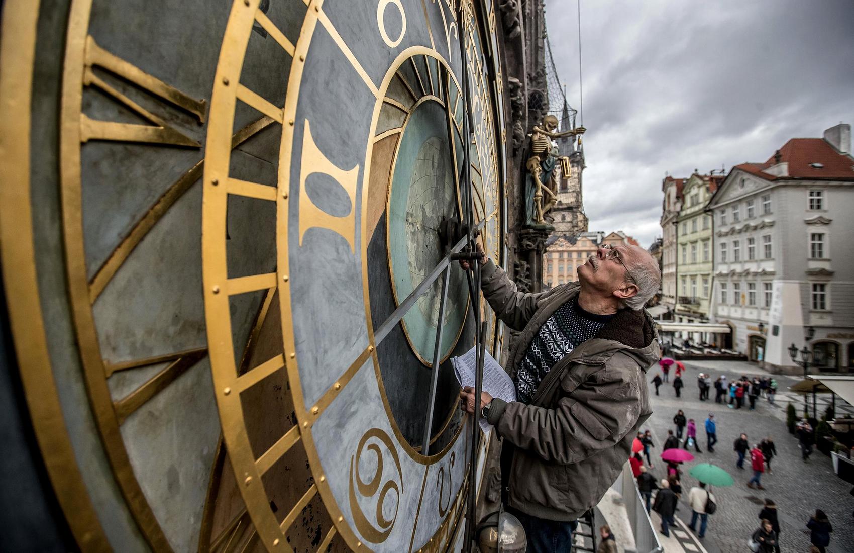 Украина откажется от перевода часов, если так решат в Европе