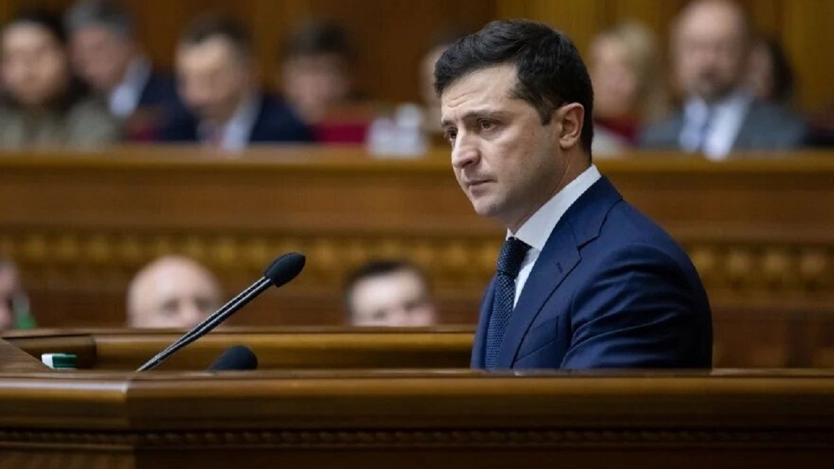 Зеленский рассказал, что хочет сделать на Донбассе после достижения мира