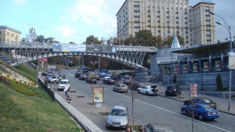 У Києві справили нужду на меморіал «Небесної сотні»