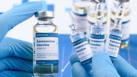 Европа хочет испытать свою вакцину от СOVID-19 на 4,2 тысячах украинцев
