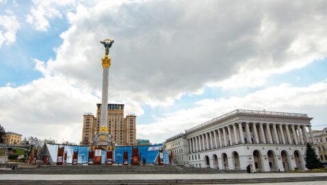 АТОшник поджёг себя на Майдане из-за политики Зеленского