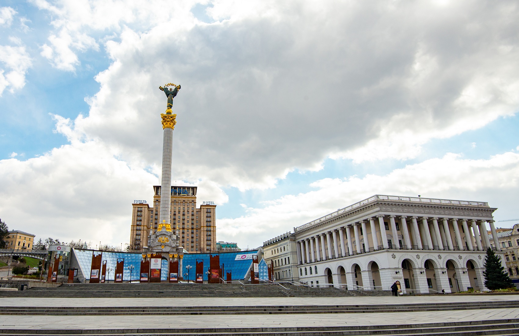 АТОшник підпалив себе на Майдані через політику Зеленського