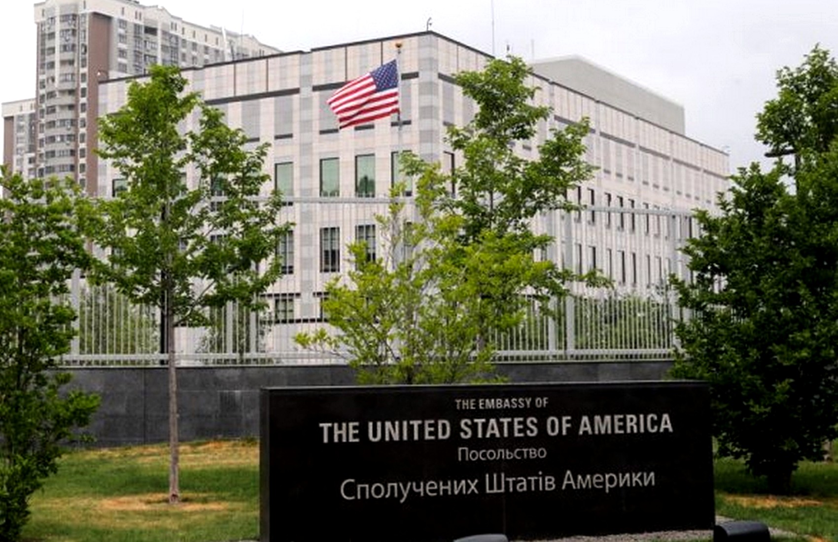 Посольство США поддержало Зеленского в борьбе с решением КСУ