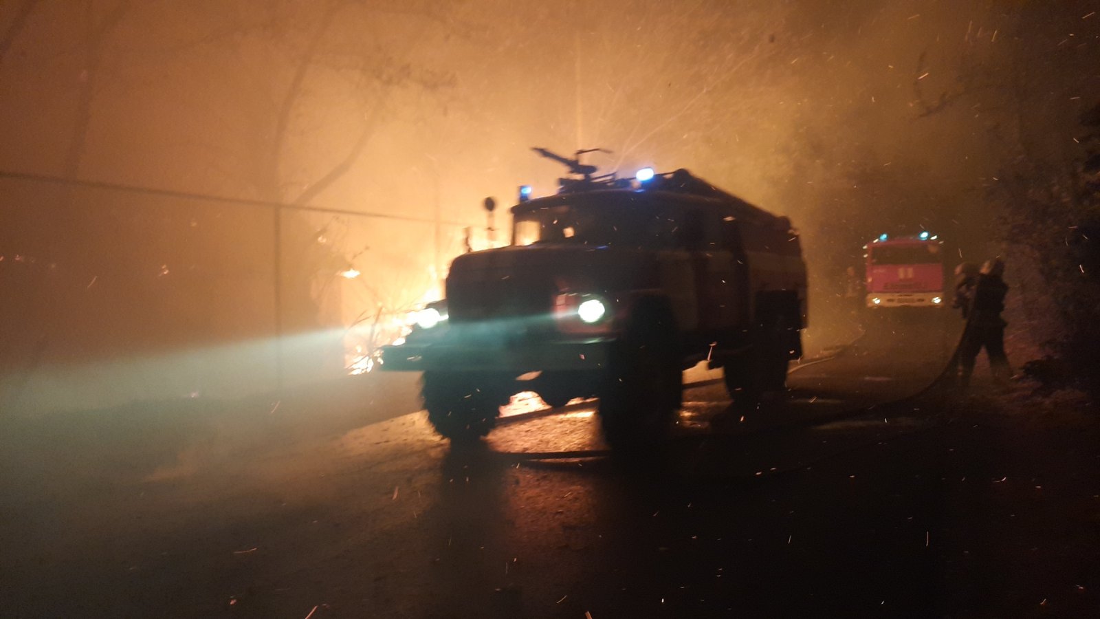 Пожары на Луганщине: 4 погибших, 10 госпитализированных, 120 эвакуированных - 3 - изображение