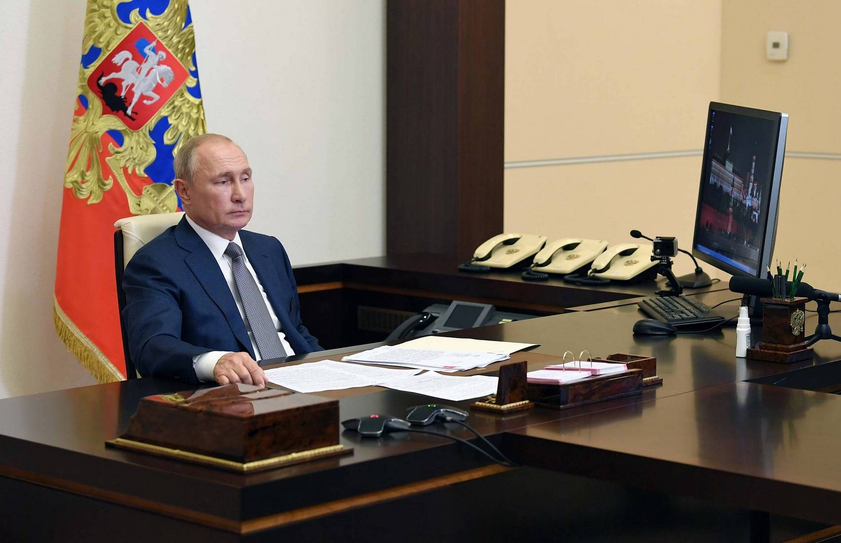 «Как бы не простудиться на ваших похоронах»: Путин ответил недоброжелателям России
