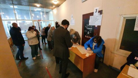 Я приехал не в опросах участвовать, а проголосовать: Разумков проигнорировал опрос Зеленского
