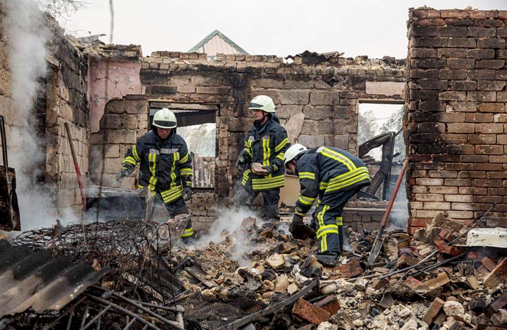 Пожары на Луганщине: количество погибших увеличилось